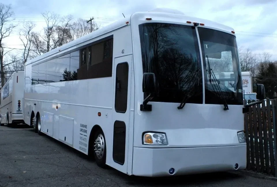 50passengerpartybus e1789016359319